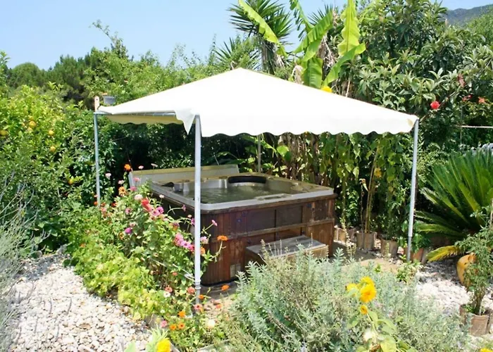 With Private Access To The Appartamento