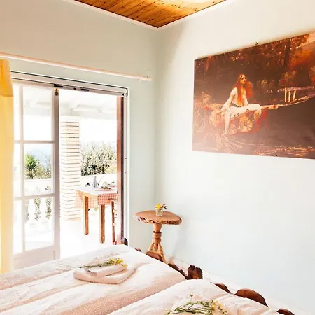 Apartment With Private Access To The Agios Matthaios (Corfu)