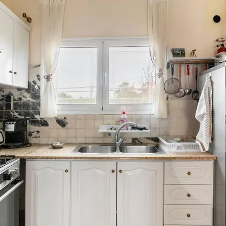 With Private Access To The Apartament *