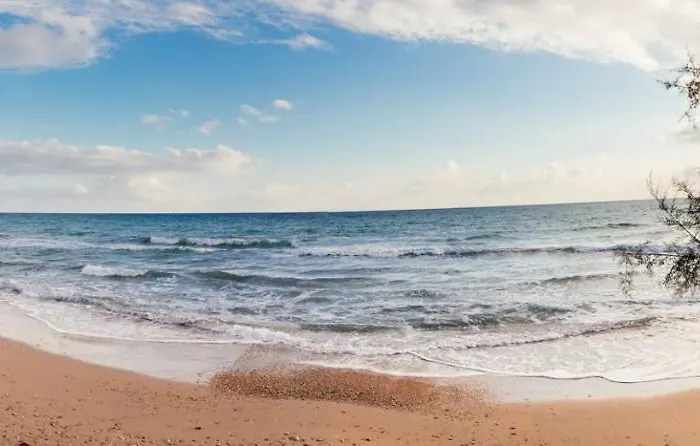 With Private Access To The Ágios Matthaíos