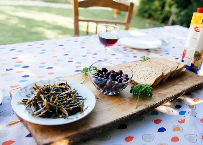 דירה With Private Access To The Ágios Matthaíos