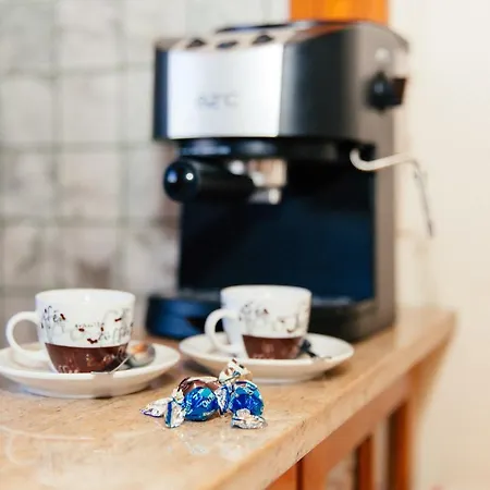 Appartement With Private Access To The