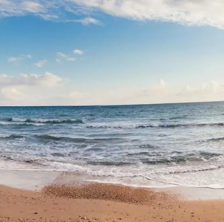 With Private Access To The Ágios Matthaíos