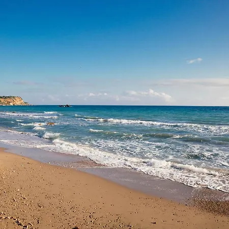 With Private Access To The Ágios Matthaíos