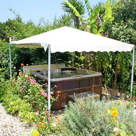 With Private Access To The Appartement